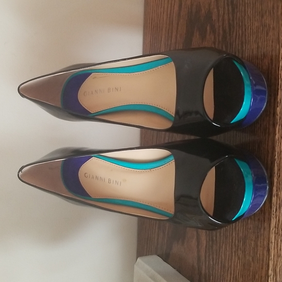 Gianni Bini Jamie009 Colorblock Platform Stiletto - Picture 4 of 9